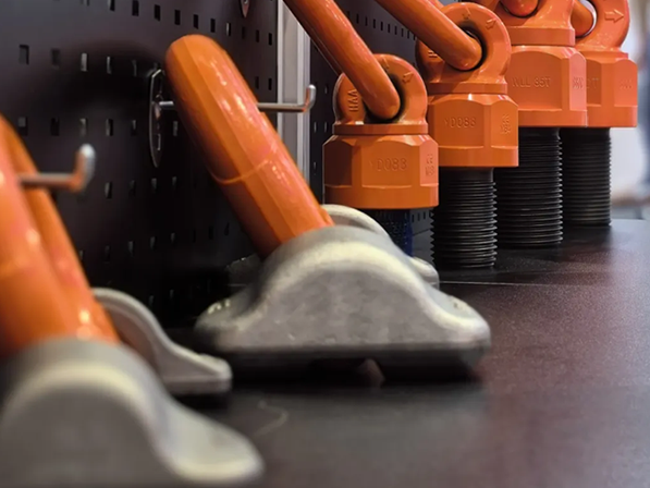 成华机械最新推出新款起重旋转吊环